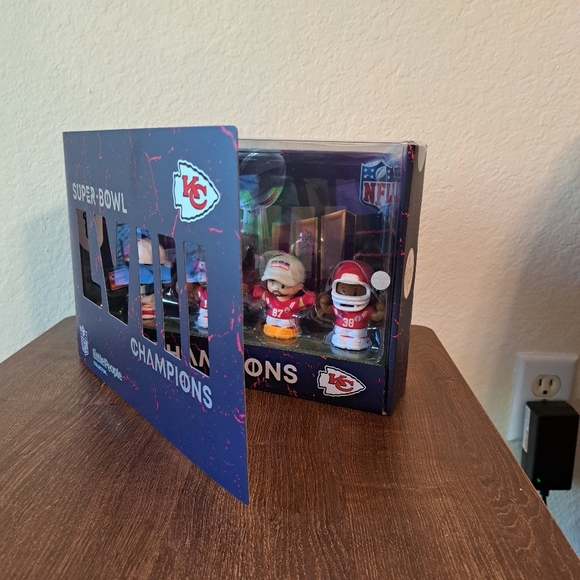 Little People NFL Super Bowl LVII Champions Set - Picture 3 of 9
